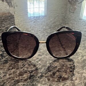 Tahari Tortoise Shell Sunglasses for Women